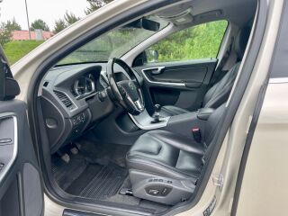 Volvo XC60 Classic Summum AWD 2.4 D4 140kW