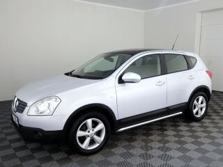 Nissan Qashqai Comfort 4x4 ATM 2.0 dCi 110кВ