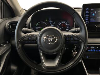 Toyota Yaris Active Hybrid 1.5 Petrol 68кВ