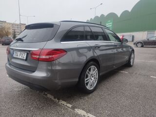 Mercedes-Benz C 200 2.1 100kW
