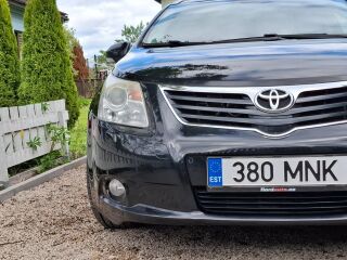 Toyota Avensis 2.0 112кВ
