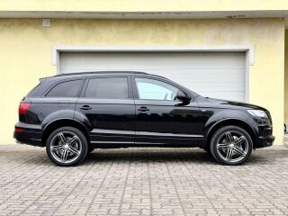Audi Q7 S-Line Exclusive 4.2 V8 250kW
