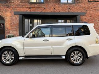 Mitsubishi Pajero Rockford DESIGN 3.2 147kW