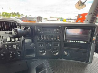 Scania P320 6x2*4 235кВ