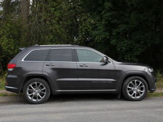 Jeep Grand Cherokee Summit 3.0 V6 184kW