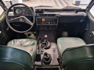 Mercedes-Benz 250 GD 2.5 68kW