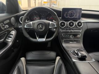 Mercedes-Benz C 63 AMG S 4.0 V8 Biturbo 375kW
