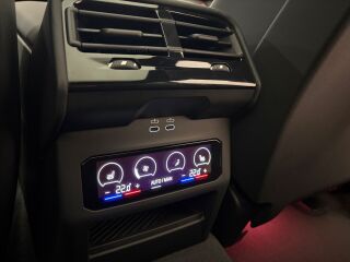 BMW 540 d xDrive Touring M-SportPro pakett 223kW