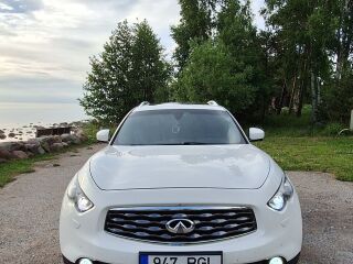 Infiniti FX30 3.0 175kW