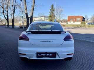 Porsche Panamera 4 GTS Facelift PDK Chrono 4.8 324kW