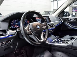 BMW X5 3.0 V6 NOVC-HEV 210kW