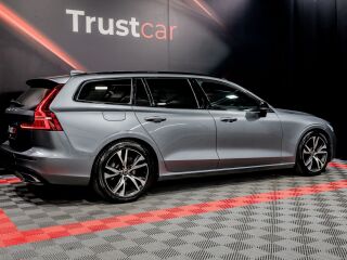 Volvo V60 D4 R-Design 2.0 140kW
