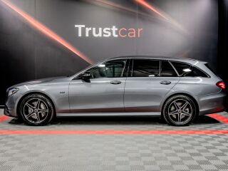 Mercedes-Benz E 300 AMG Designo 2.0 143kW