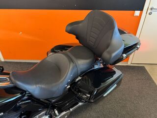 Harley-Davidson Road Glide V2 64kW