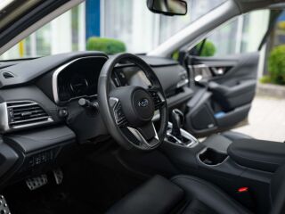 Subaru Outback Touring 2.5 124kW