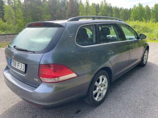 Volkswagen Golf 1.4 90kW