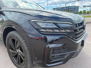 Volkswagen Touareg R-Line 3.0 210kW