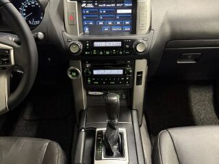 Toyota Land Cruiser Executive 60th Anniversary 3.0 140кВ