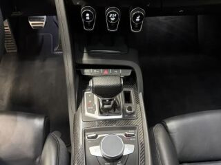 Audi R8 Coupe 5.2 456kW