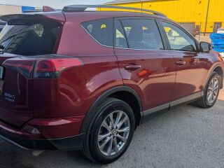 Toyota RAV4 2.5 114кВ