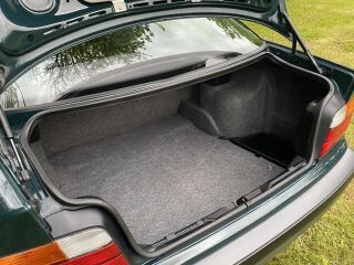 BMW 318 1.8 83kW