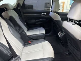 Kia Sorento TX Platinum 4WD 2.2 CRDi 142кВ