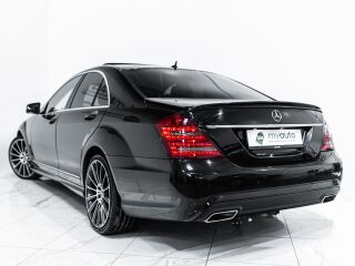 Mercedes-Benz S 350 Facelift AMG Package 4-Matic 3.0 190kW