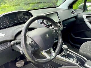 Peugeot 2008 1.2 81кВ