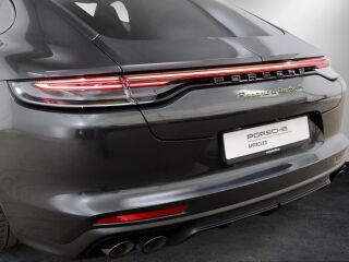 Porsche Panamera Turbo S E-Hybrid 4.0 514кВ