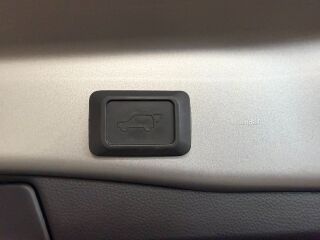 Toyota RAV4 Style + FL 2.5 131kW