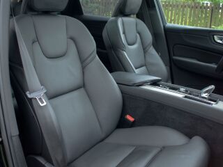 Volvo XC60 AWD T6 Long Range Recharge Inscription Intell 2.0 Recharge Long Range Plug In Hybrid 293кВ
