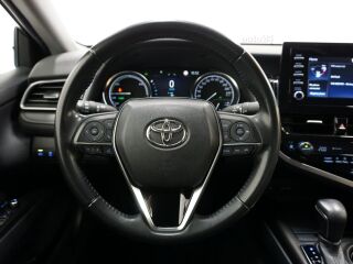 Toyota Camry Luxury Business 2.5 131kW
