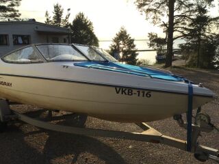 Stingray 180 LUXURY BOWRIDER PATENTED HULL LX Series 3.0 R4 101kW
