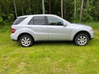 Mercedes-Benz ML 320 3.0 165kW