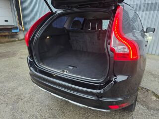 Volvo XC60 Momentum Onyx Black 2.0 D4 140kW