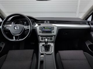 Volkswagen Passat Comfotline 1.4 110kW