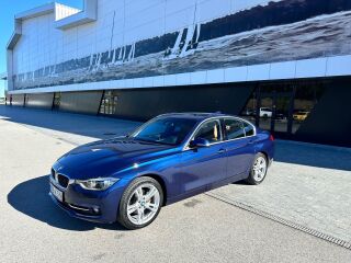 BMW 330 Sport Line xDrive 2.0 R4 185kW