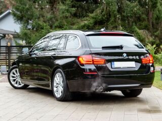 BMW 523 i Touring Sport Package 3.0 R6 150кВ