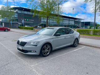 Skoda Superb sportline 1.4 110kW
