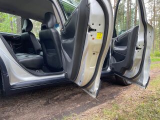 Volvo XC70 AWD D5 2.4 D5 TDi 120kW