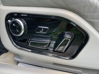 Audi A8 4.2 V8 273kW