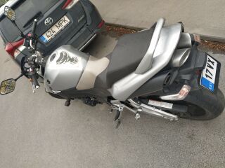 Suzuki GSR 600 72kW