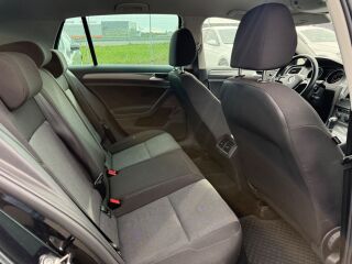 Volkswagen Golf 1.2 77kW