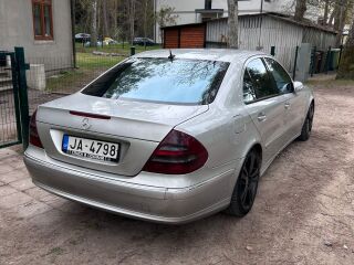 Mercedes-Benz E 270 Avantgarde 2.7 130kW
