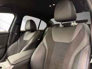 BMW 320 d xDrive M-Pakett 2.0 140kW