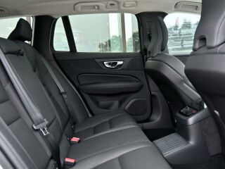 Volvo V60 AWD T6 H&K   ULTIMATE BRIGHT XENIUM PRO INTELL 2.0 Long Range T6 plug in 293kW