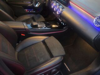 Mercedes-Benz CLA 200 AMG 1.3 120kW