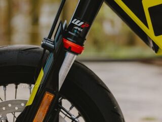 Husqvarna 701 Supermoto 1 silinder 4 takti 58kW