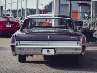Mercury Park Lane 4-Door Sedan 6.4 V8 300hp