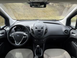 Ford Tourneo Courier 1.0 74kW